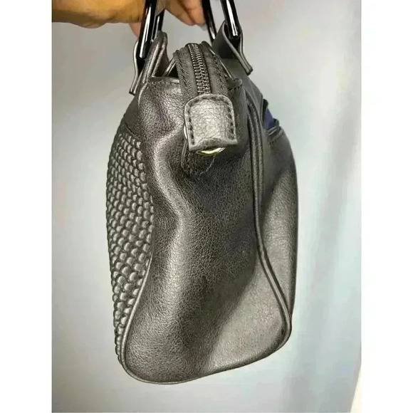 Hexagon Eclats Synthetic Handbag in Black - Picture 4 of 8